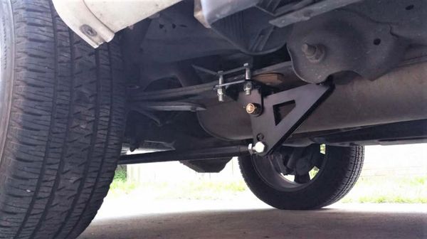 VAS Specialties Traction Bars – 2011-2020 Ford F-150